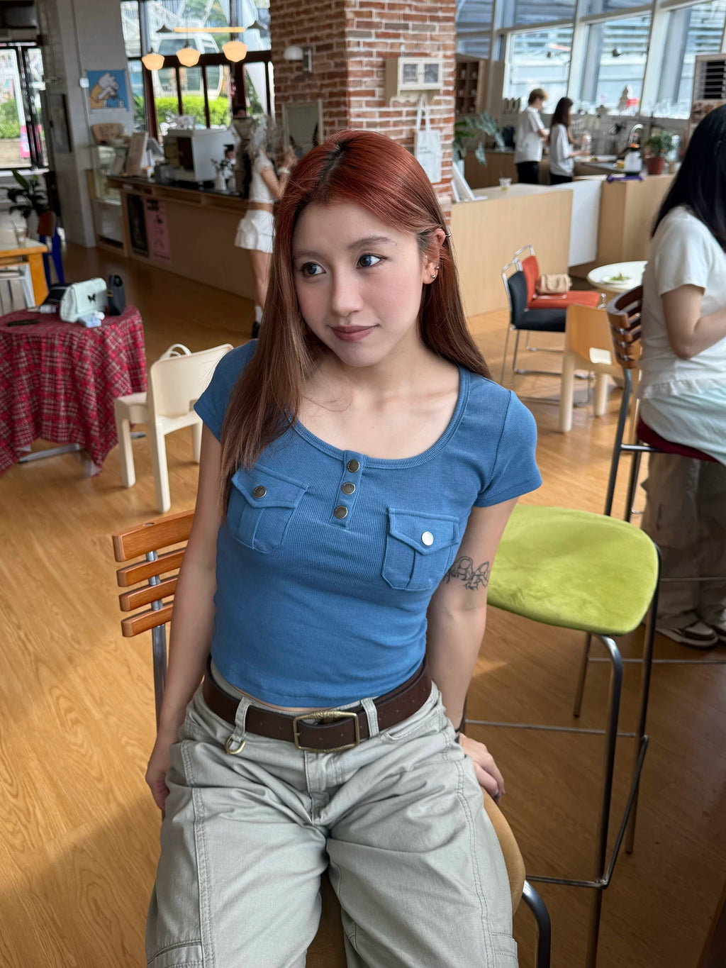 CCYE Retro Front Shoulder Slim U Neck Tee