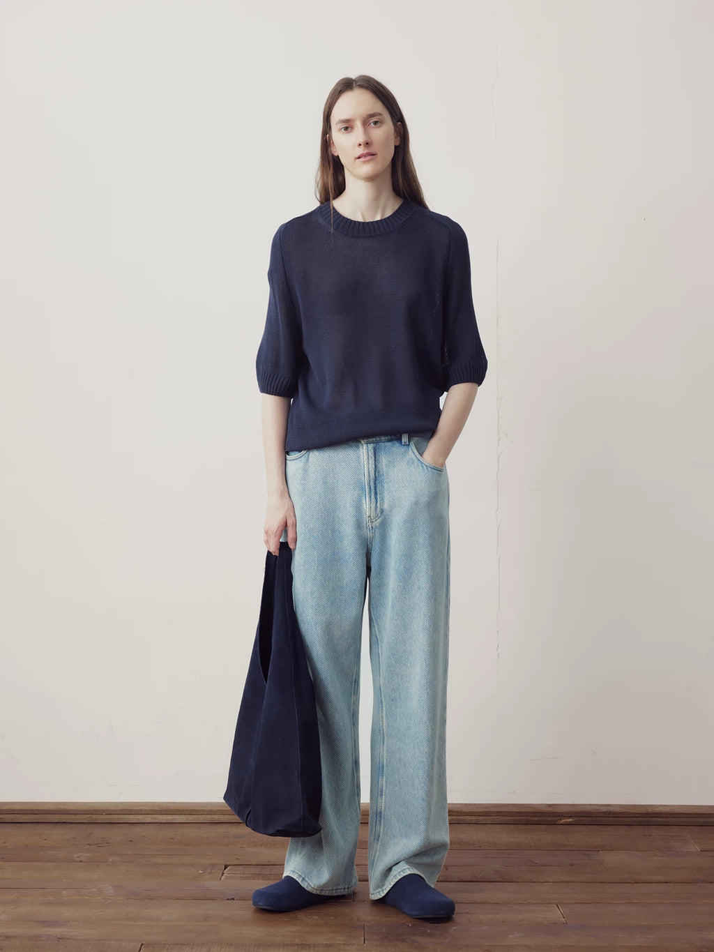 COLN Simple Loose Straight Jeans