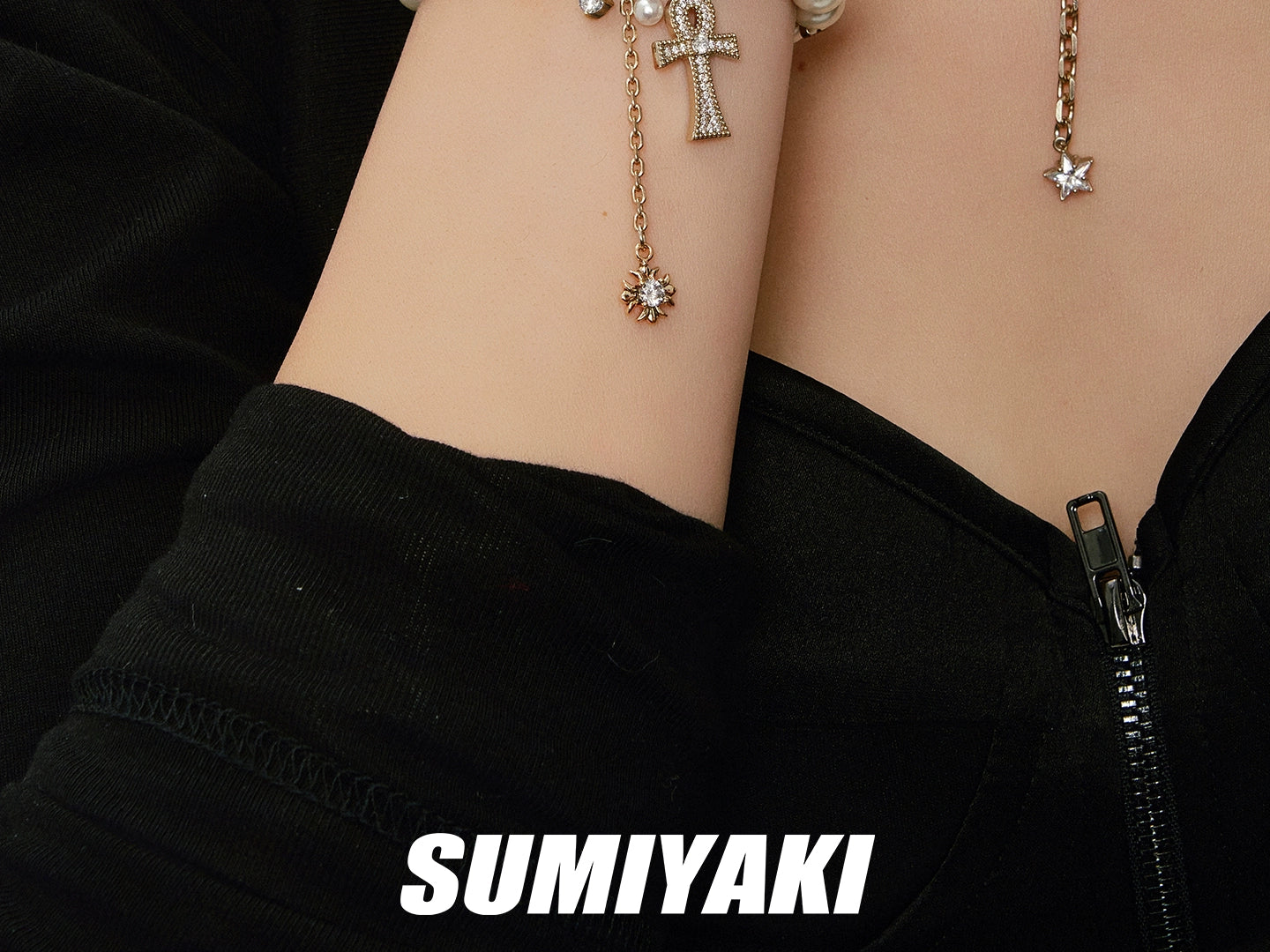 SUMIYAKI Full Diamond Cross Pearl Bracelet