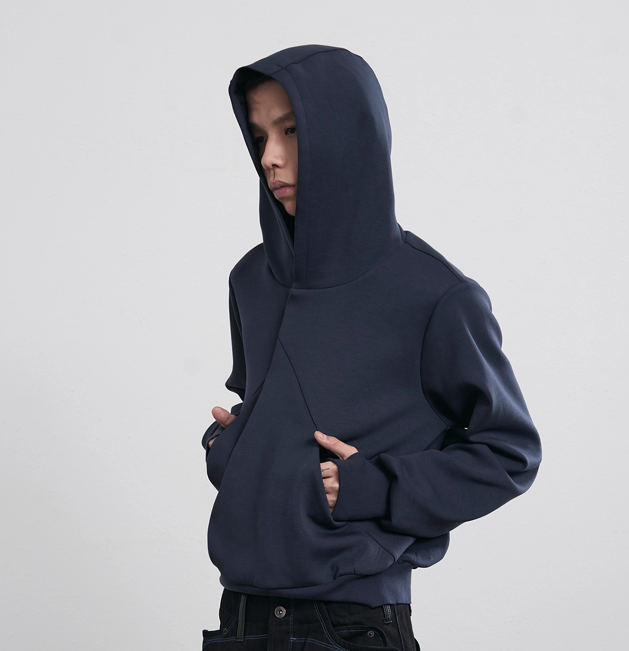 BEVAN UP Modal Hooded Casual Sweater