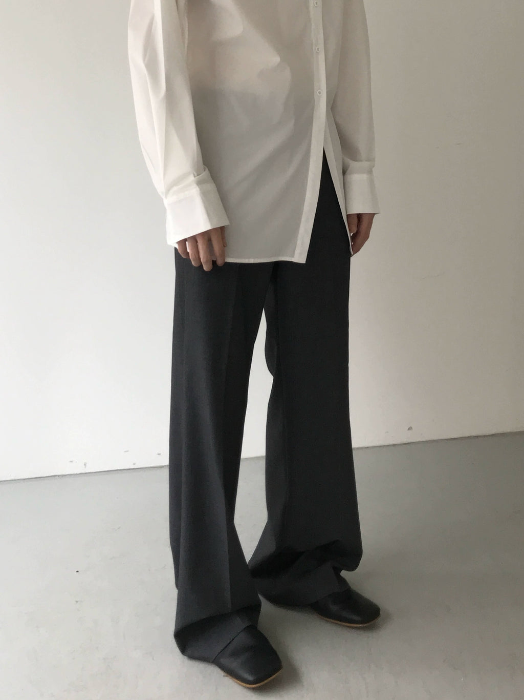 COLN Trendy Premium Flared Trousers