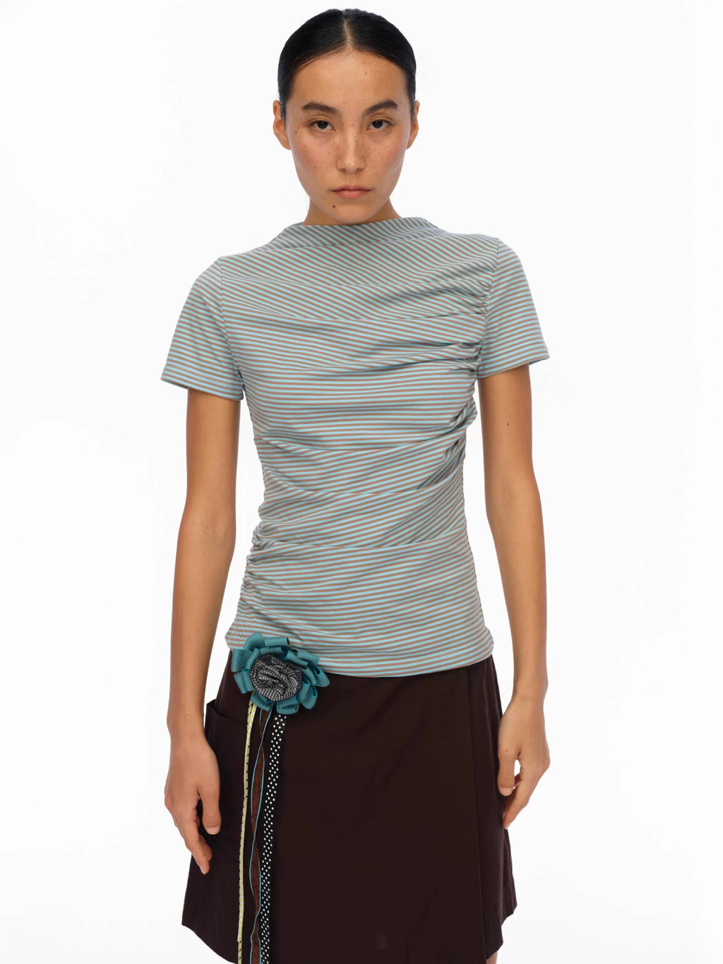 Oinimi Fold Front Shoulder Waist Thin Tee
