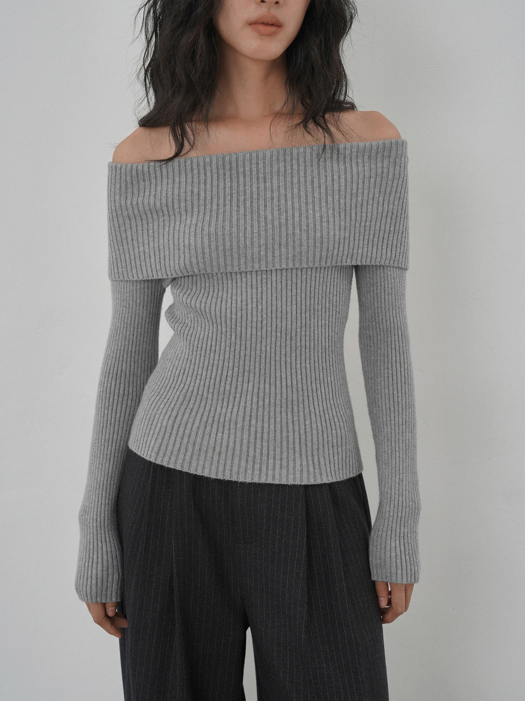 EIGHTHMONTH One-word Shoulder Slim-fit Knitted Sweater