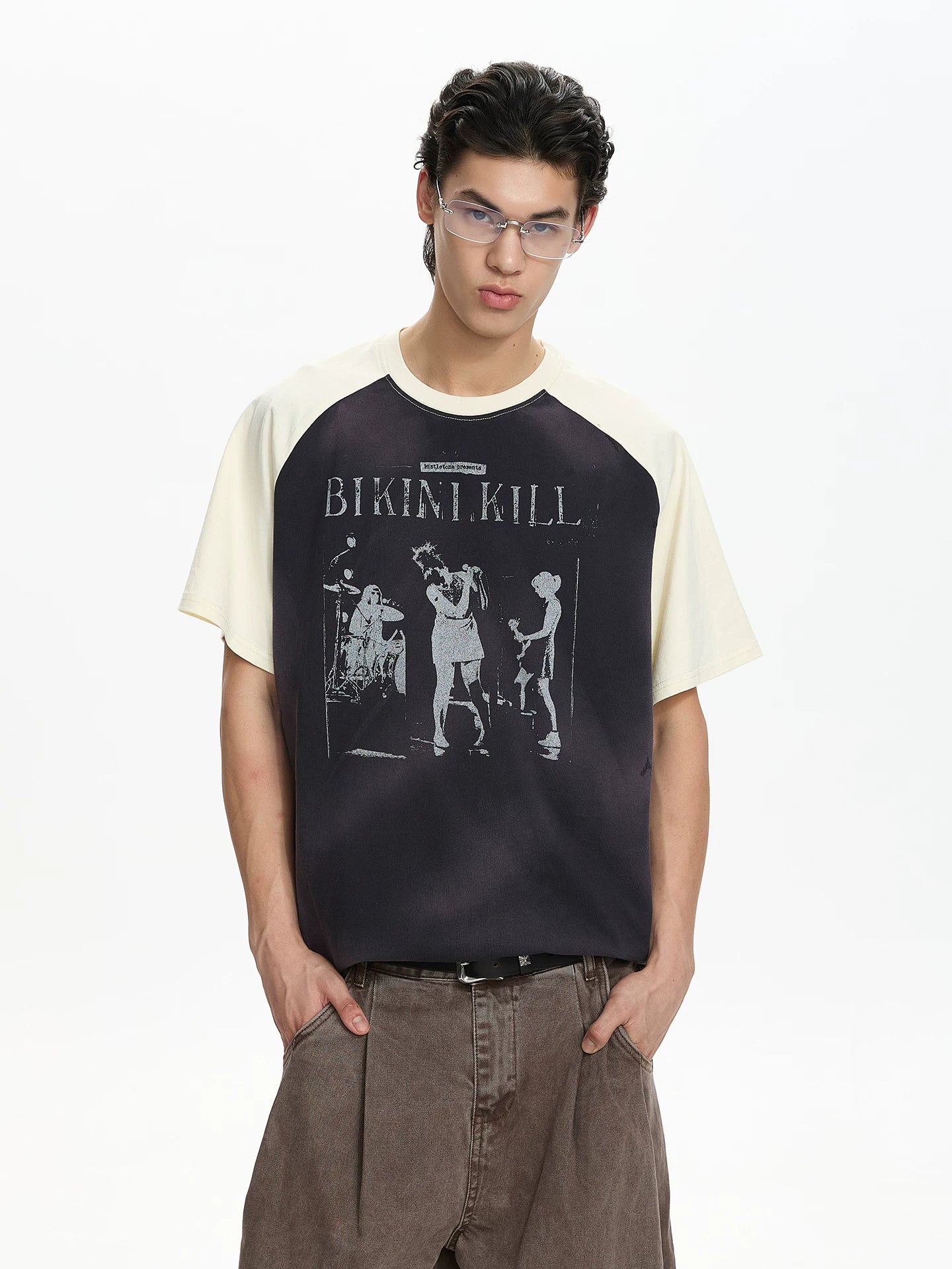 A PUEE Vintage Portrait Printed Ragged Sleeve Tee