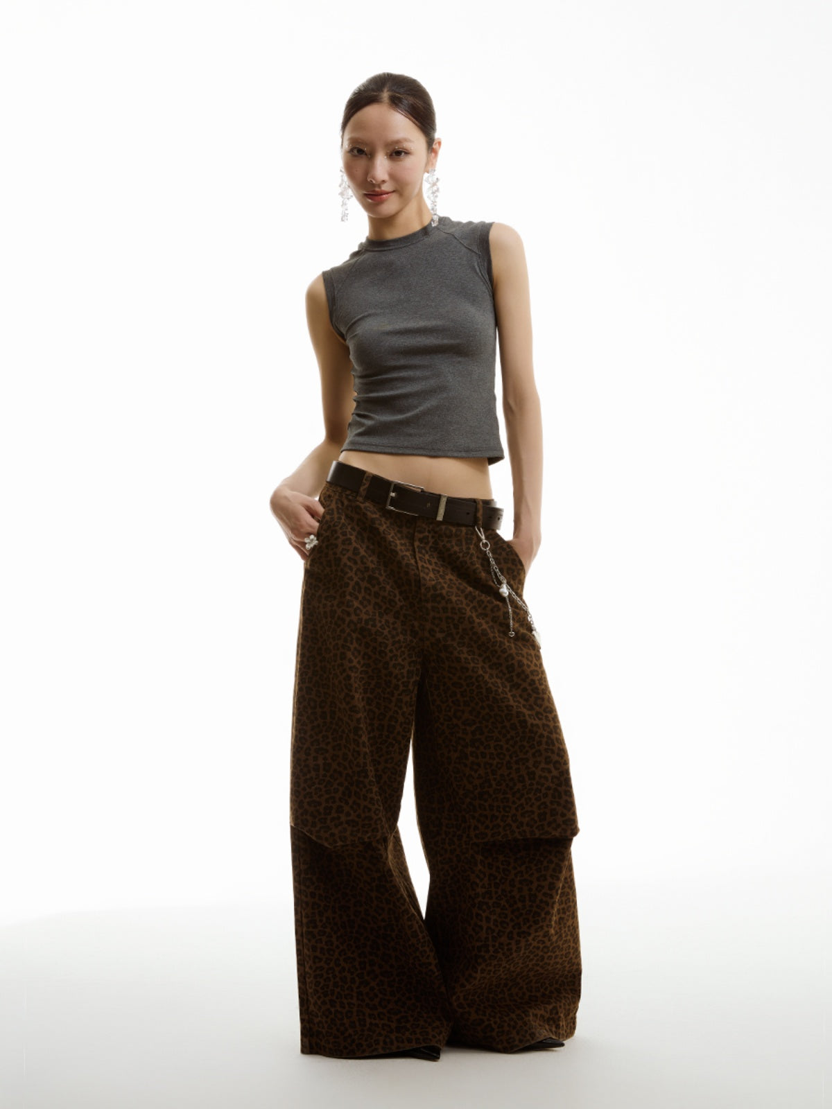 FUNKYFUN Slash Shoulder Line Split Stretch Vest