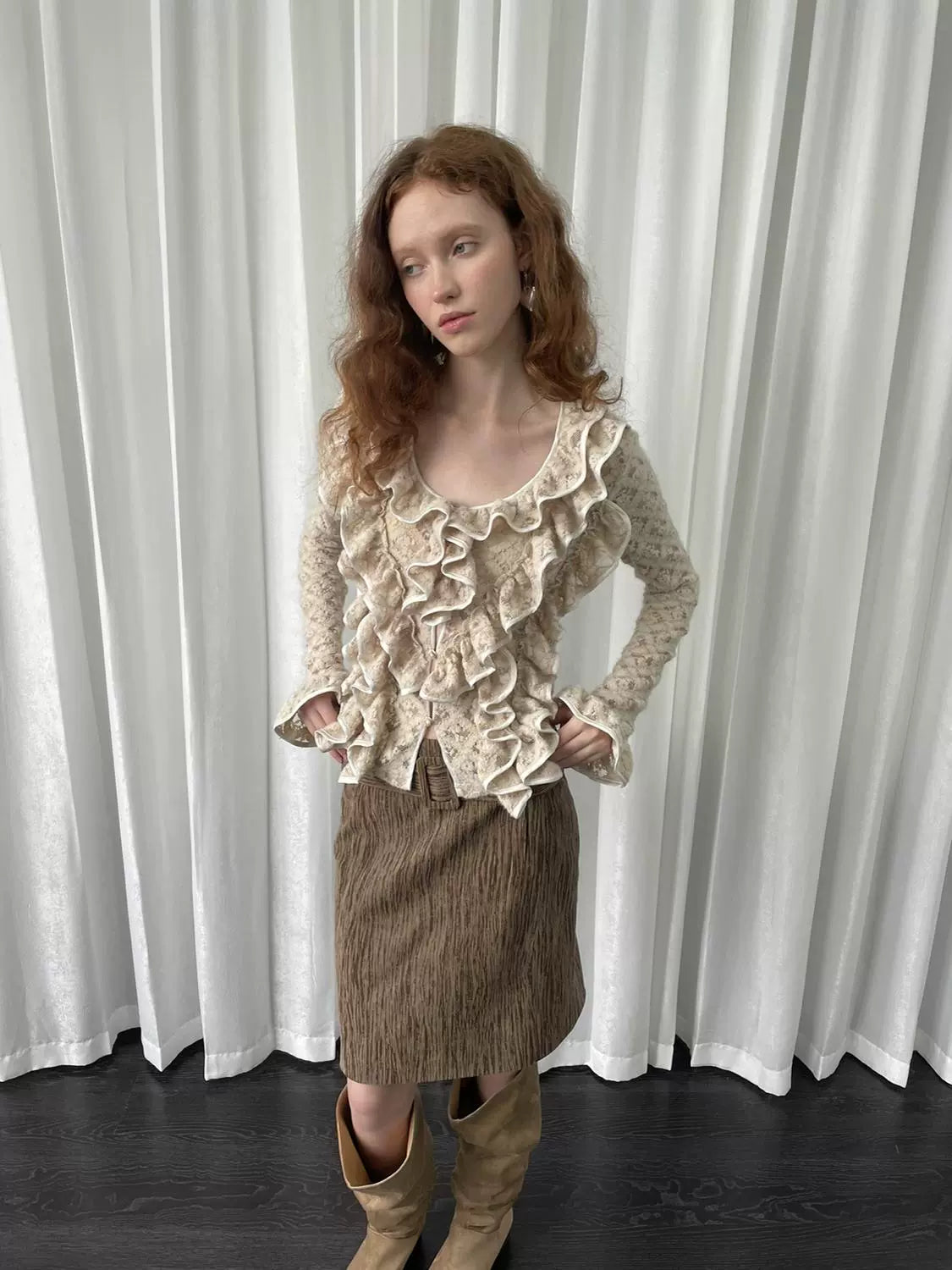 Loosesmell Slim-fit Ruffle-edged Hollow-out Shirt