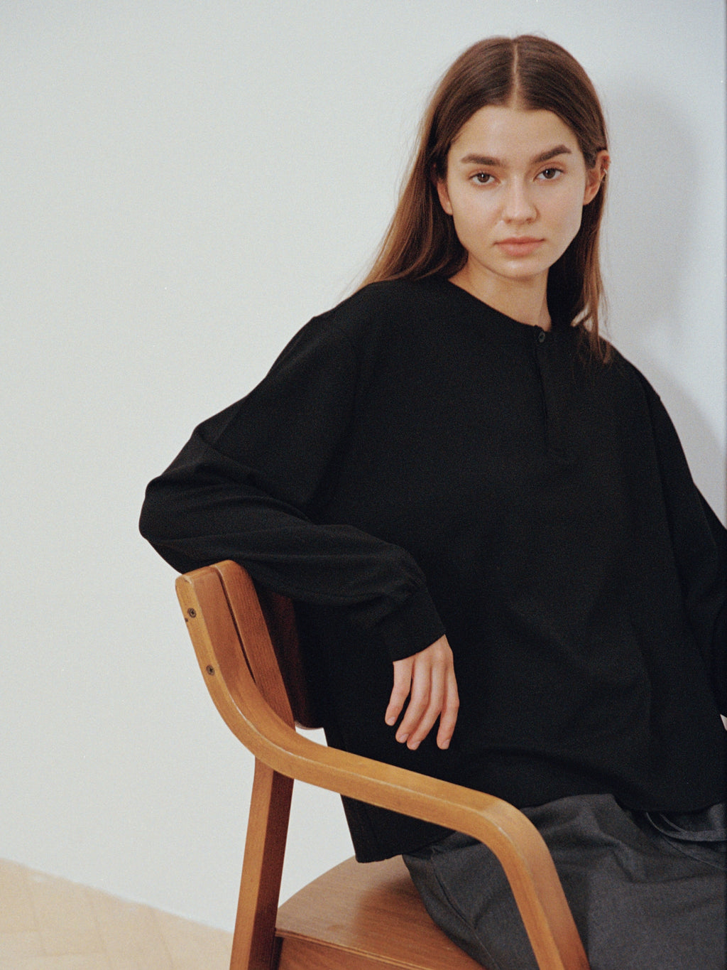 VLABMADE One-button Henry Collar Long Sleeve