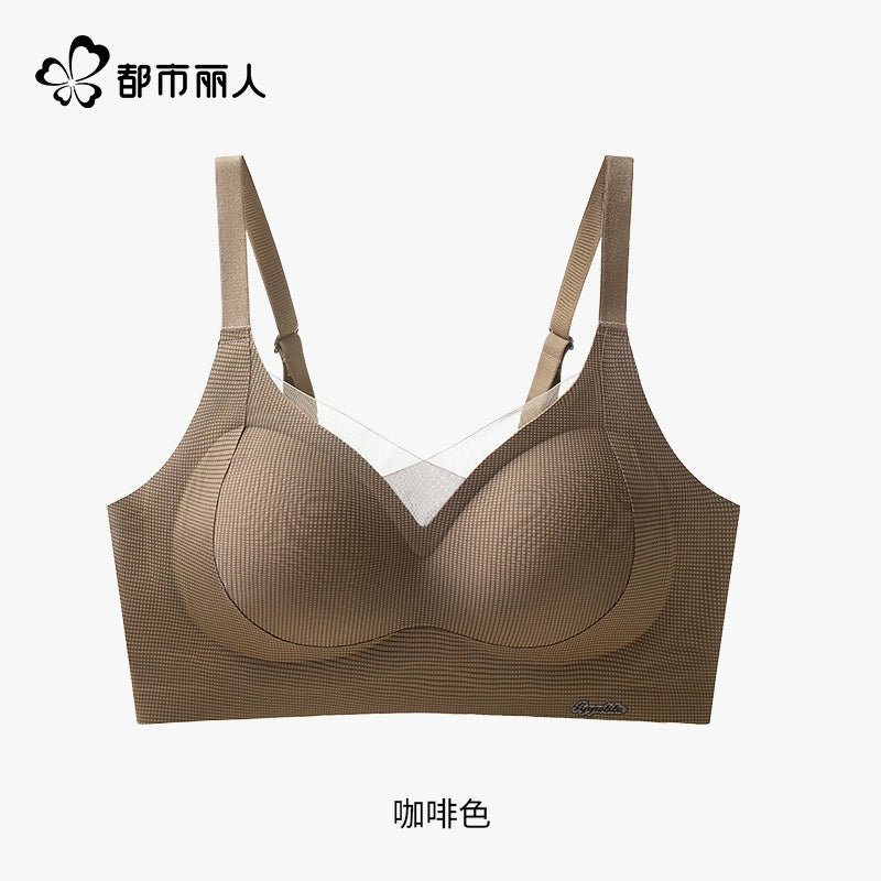 Urban Butterflies Gather Small Breasts Show Big Lace Bra Cover