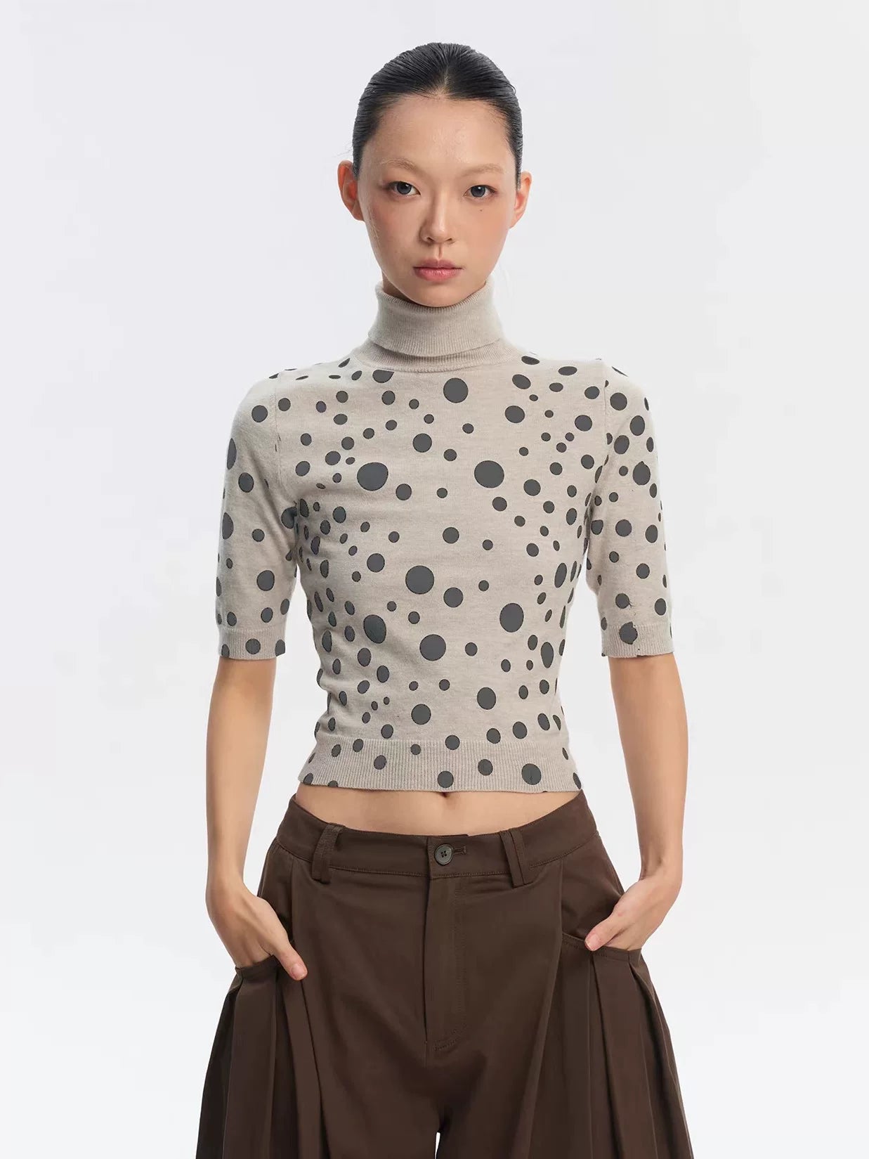 LINY LIBERTY Vintage Irregular Polka Dot Print Turtleneck Tee