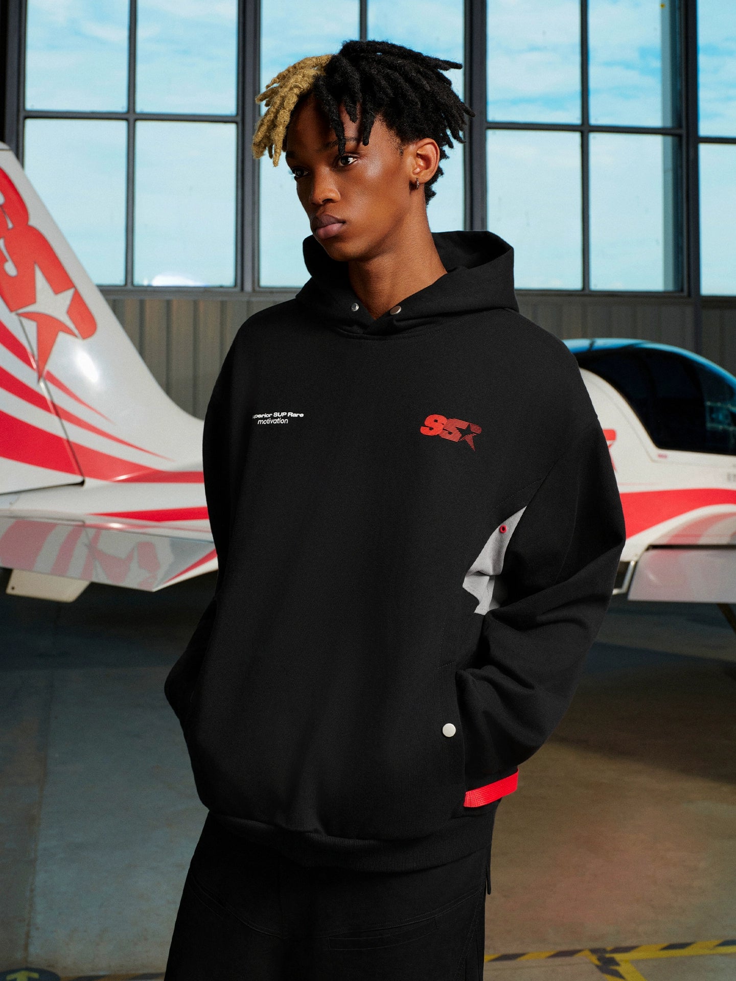 SSR Sports Splicing Sleeves Hooded Sweater