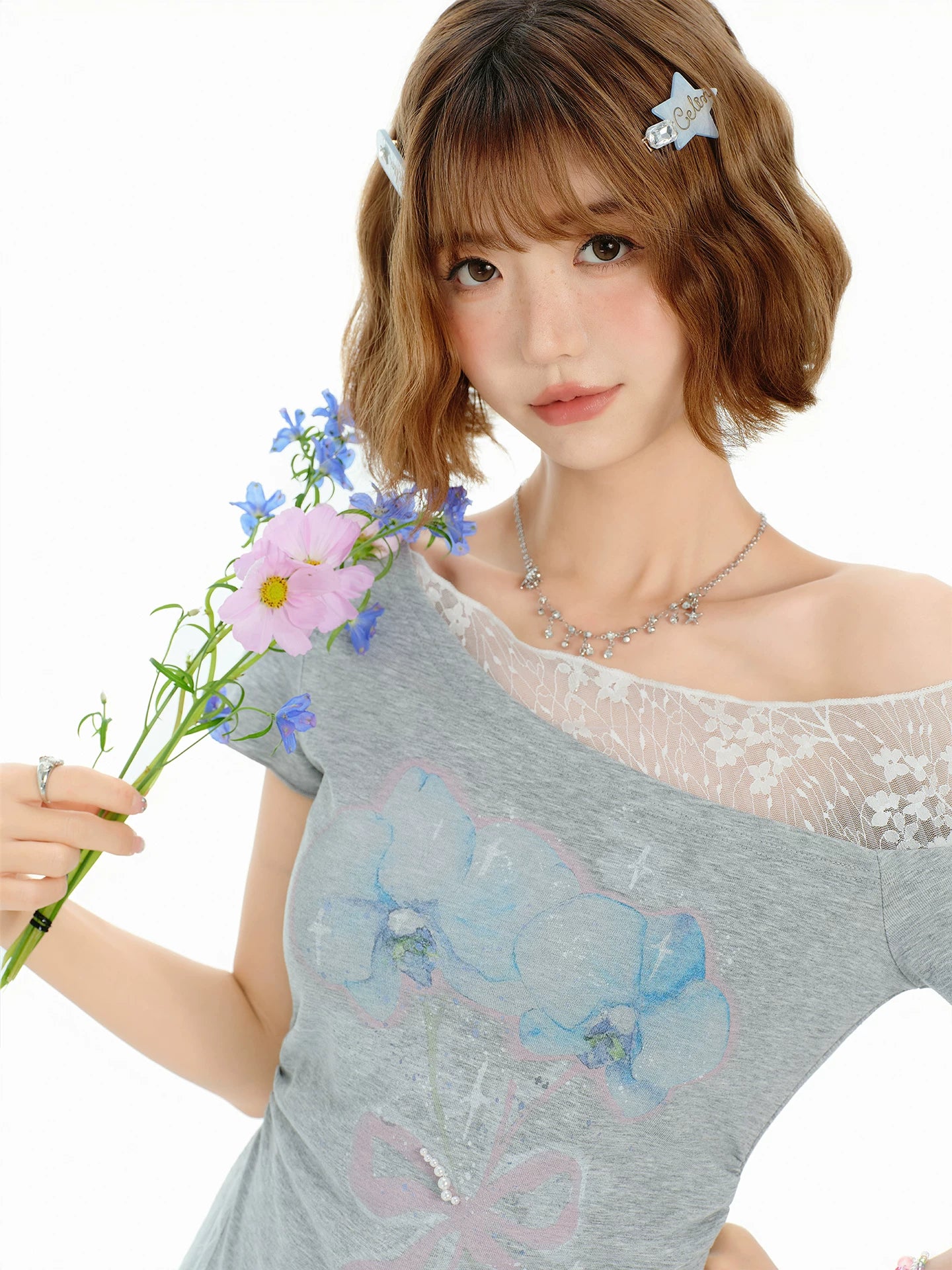 Girlyhalo Vintage Lace Splice Shoulder Tee