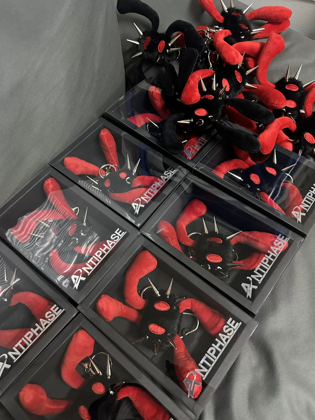 Antiphase Four-eared Rabbit Keychain Hanging Baby Pendant