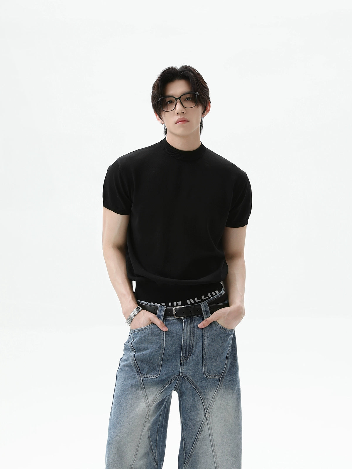 TURNTIDE Ice Silk Slim Knit Small Neckline Tee