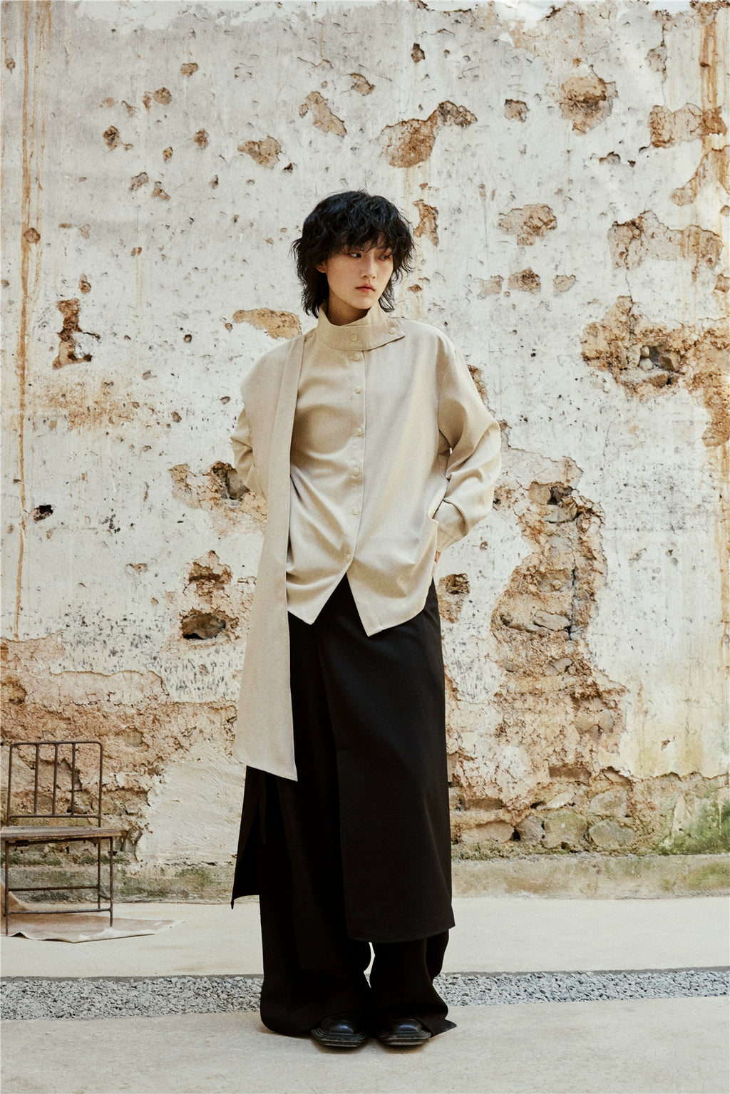 SUNYVONNE Cross-neck Scarf Long-sleeved Shirt