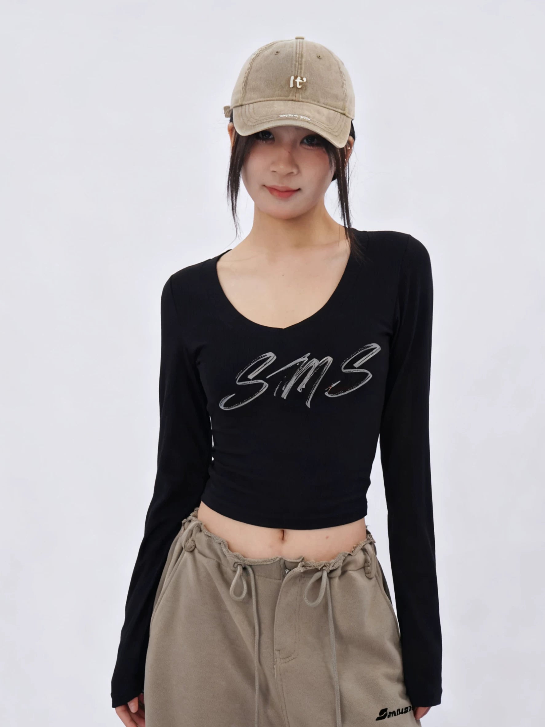 SAMUSAN V-neck Slim-fitting and Thin Skin-friendly Long-sleeved T-shirt