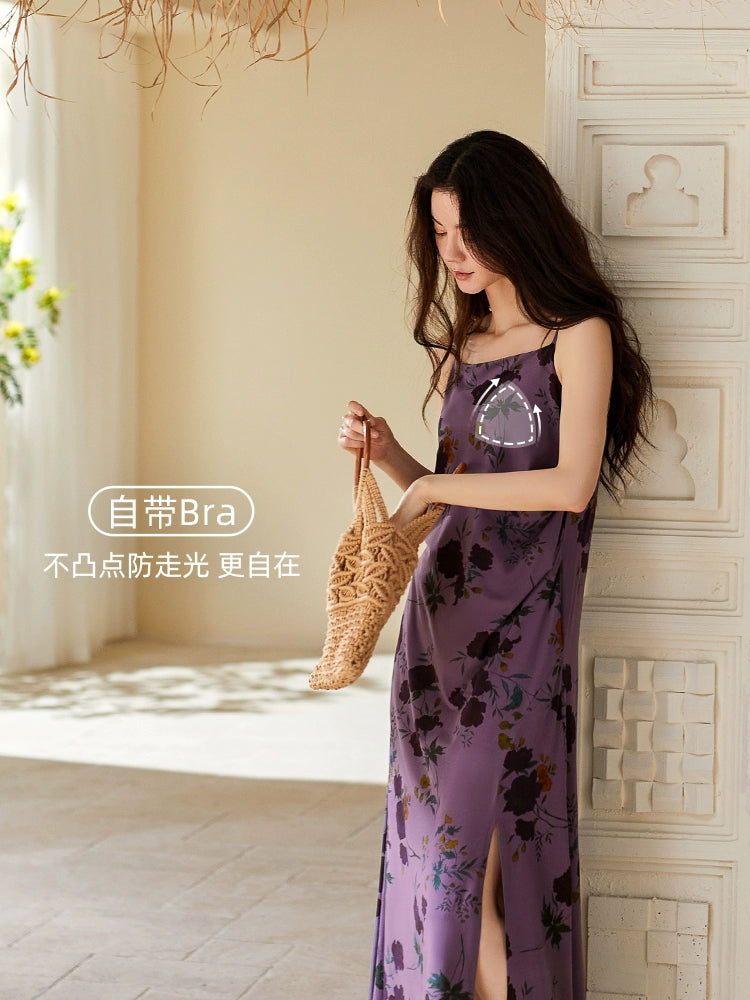 Yuenei Nightdress with Chest Pad and Suspender