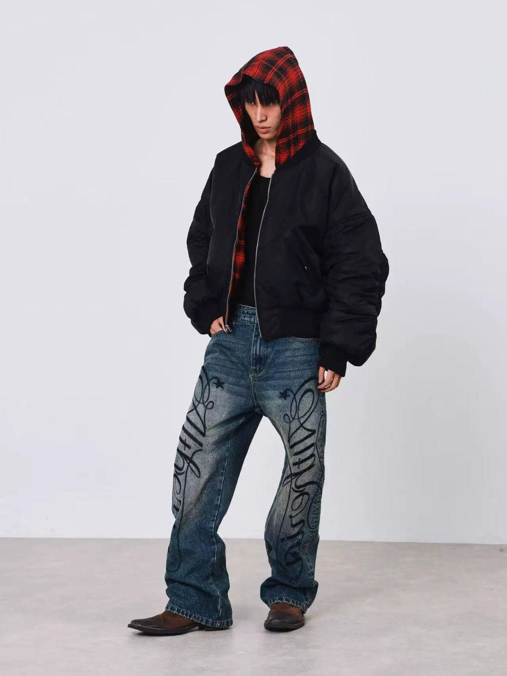 DETW Embroidered Print Vintage Straight Stacked Jeans