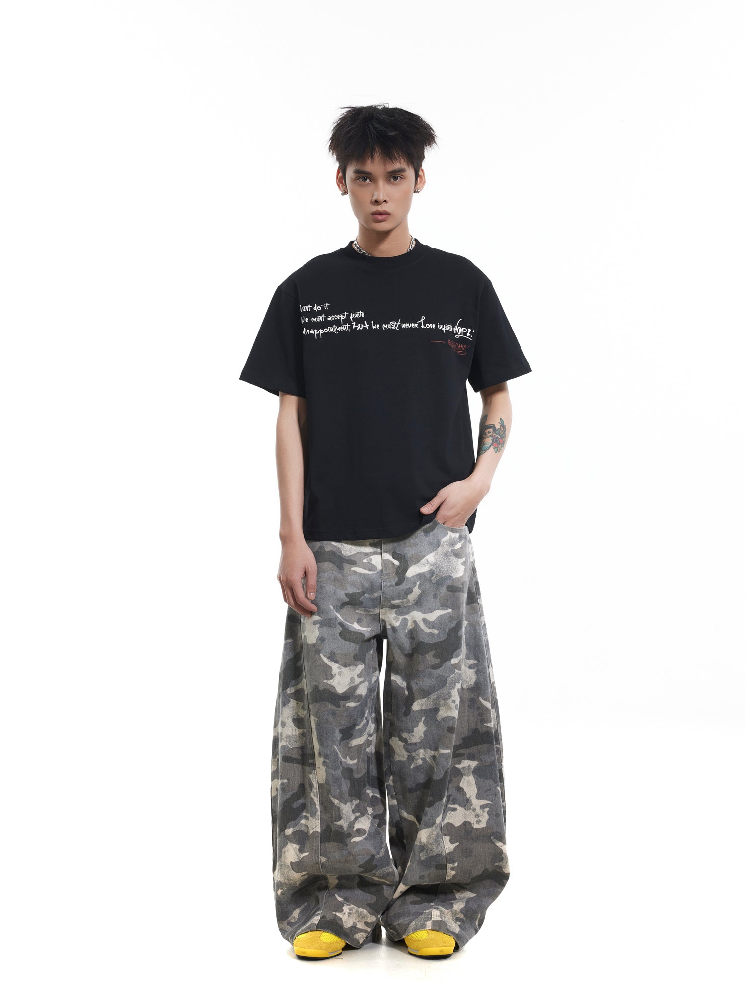 BTSG boxy front shoulder short-sleeved Tee