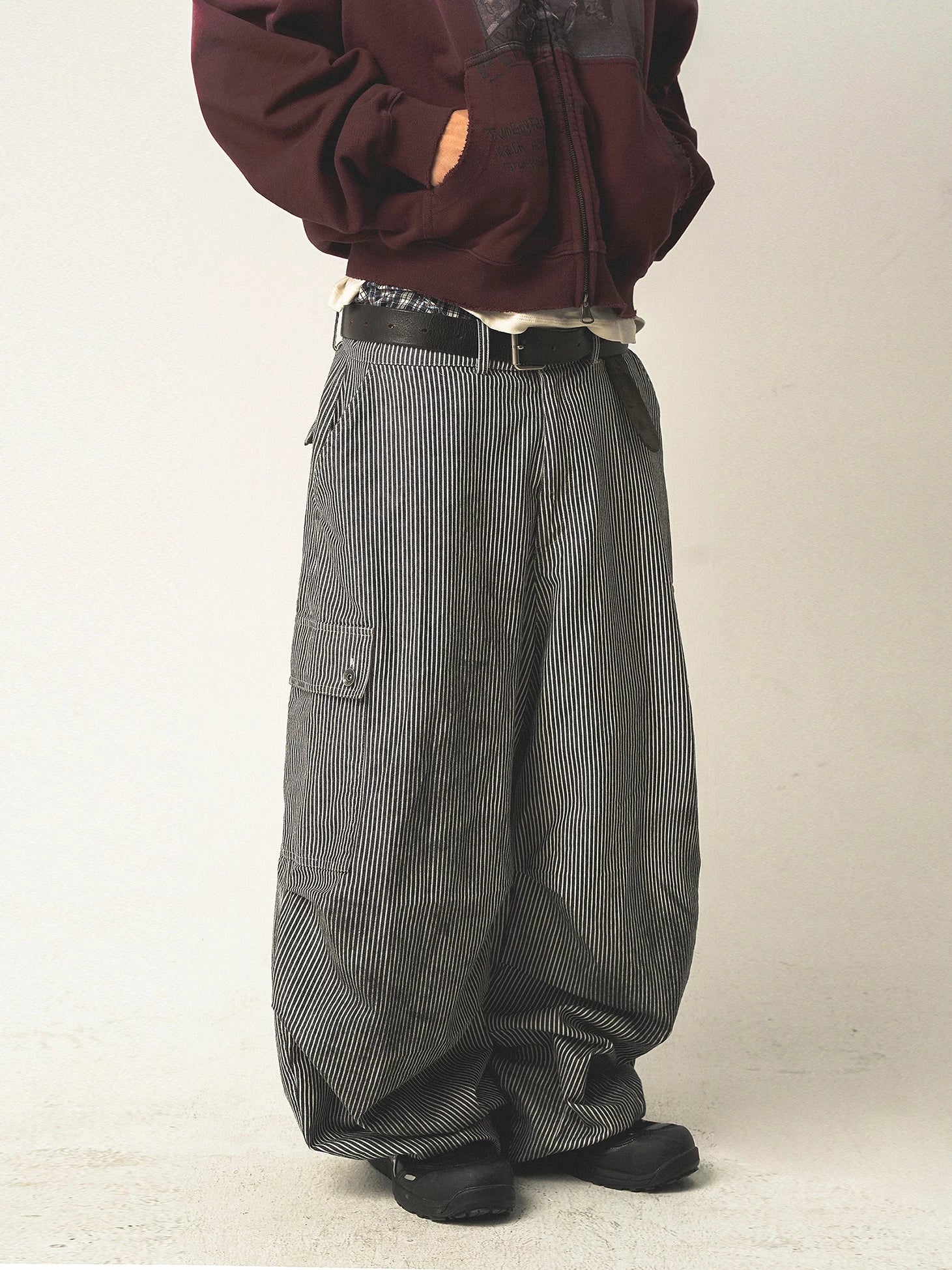 TH90 Striped Lantern Wide-leg Slacks