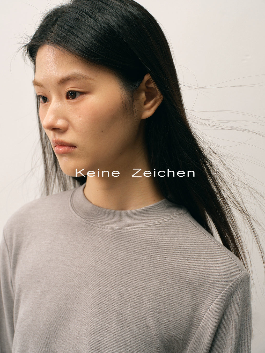 NO LOGO Round Neck Half Turtleneck Warm Long Sleeves