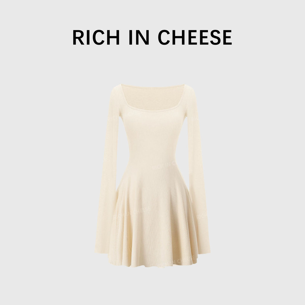 RICH IN CHEESE Knitted Waist Slim Dress