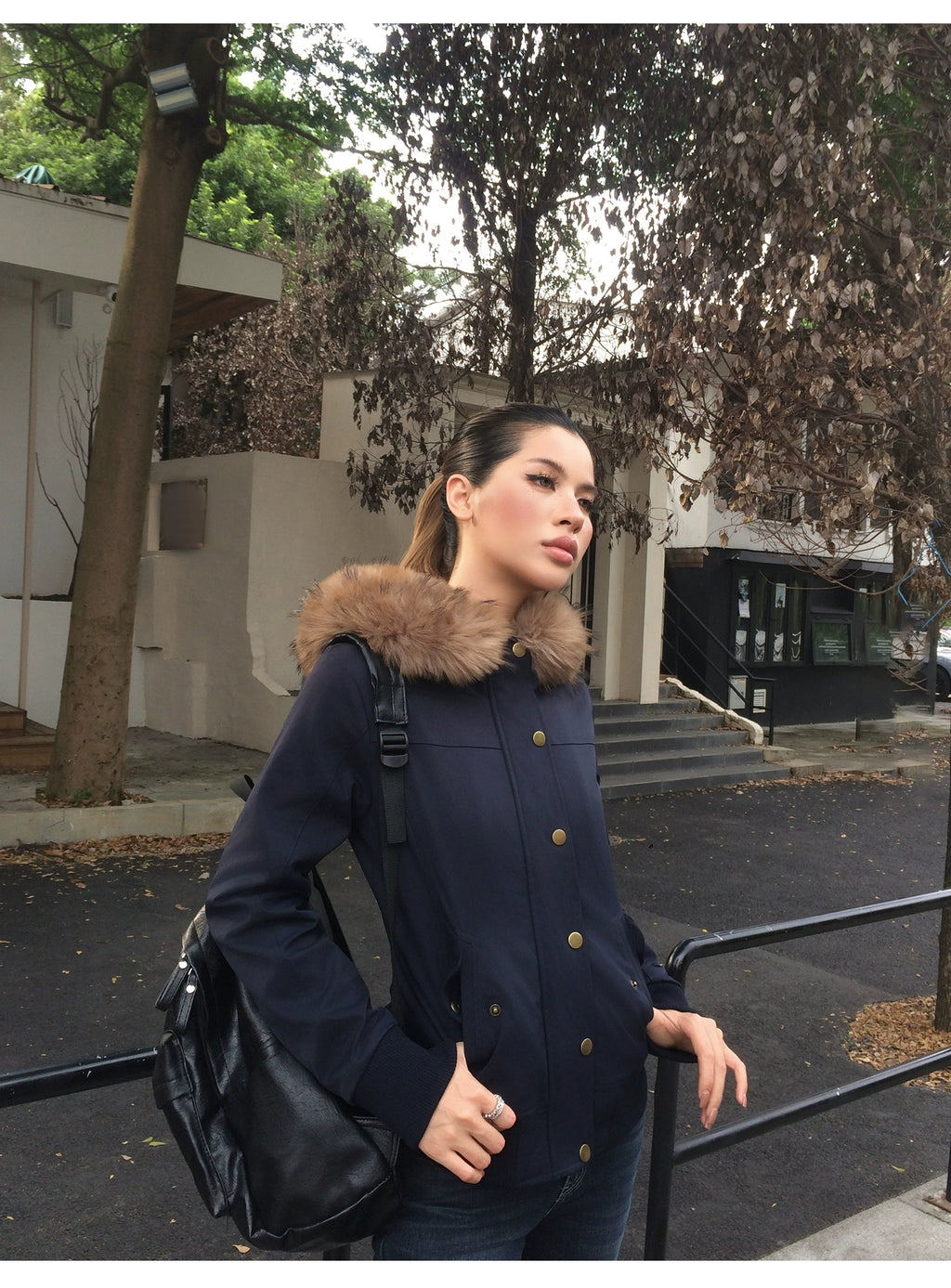 Audwyn Fur Collar Fleece Waist Jacket