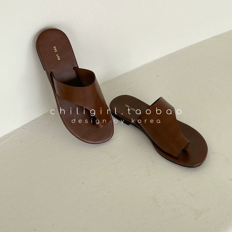 CHILIGIRL Cuff-toed Holiday Sandals