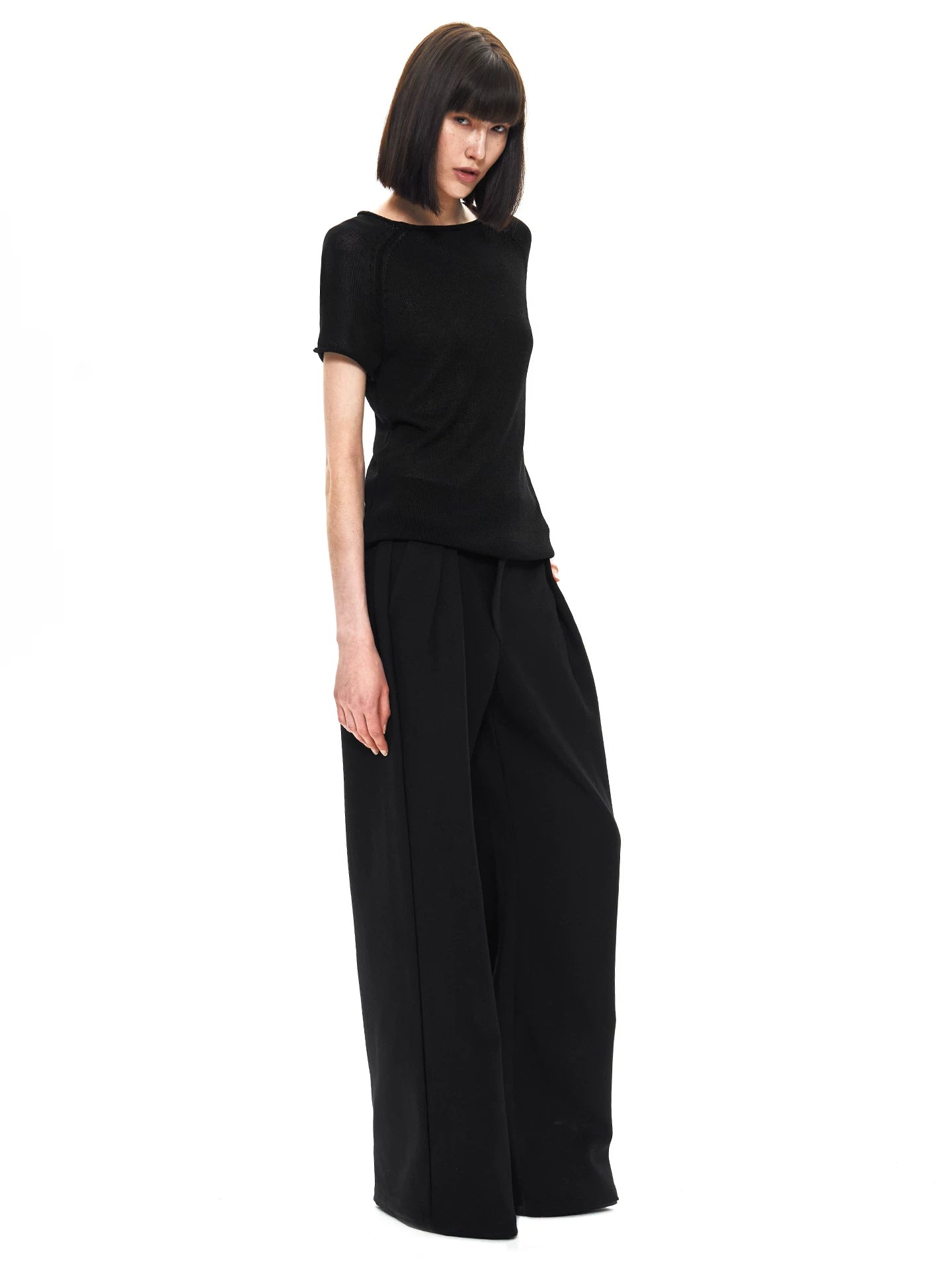 Slight Vogue Curled Lazy Textured Tee