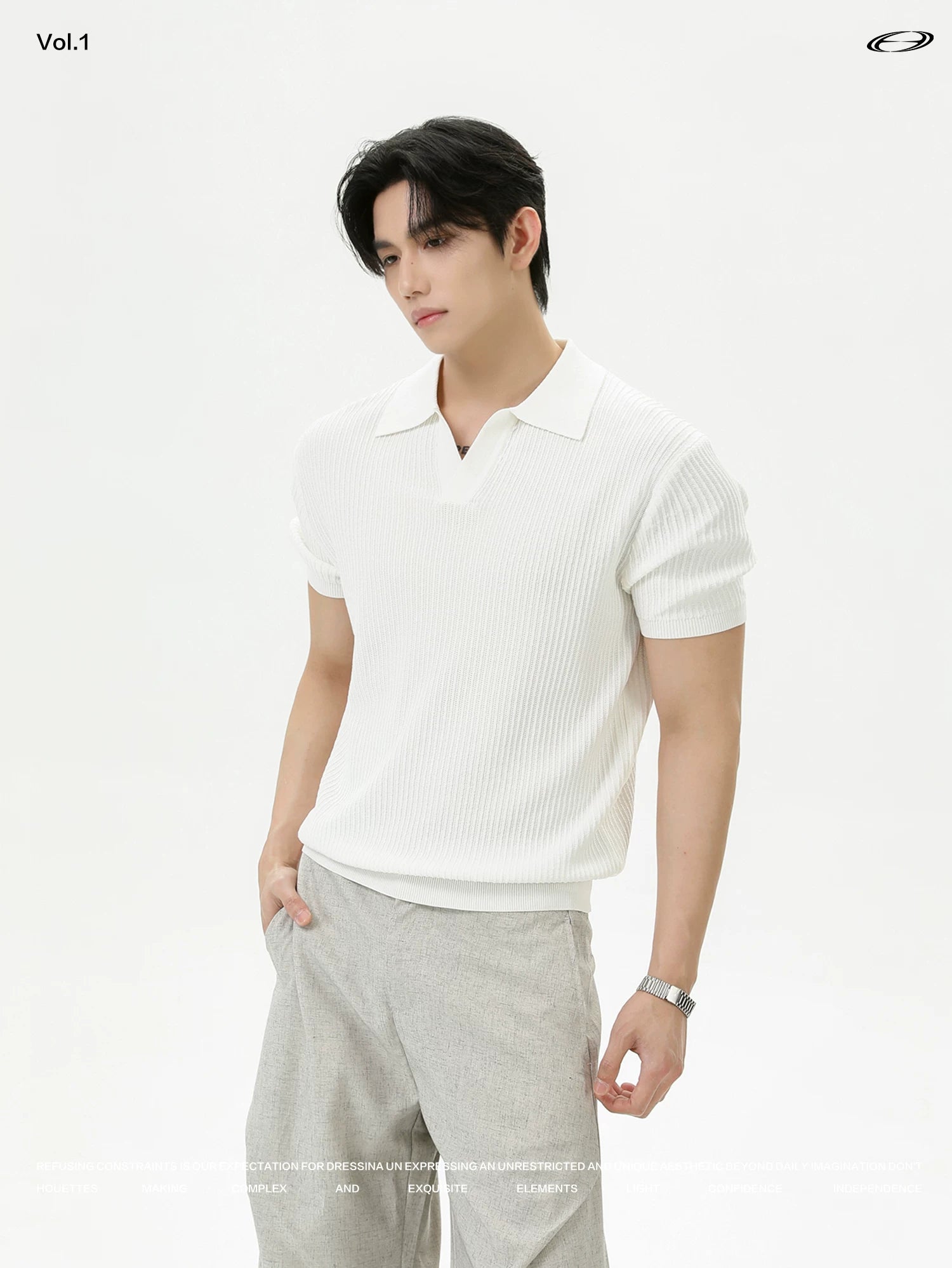 TURNTIDE V-neck Cold Silk Knitted Tee