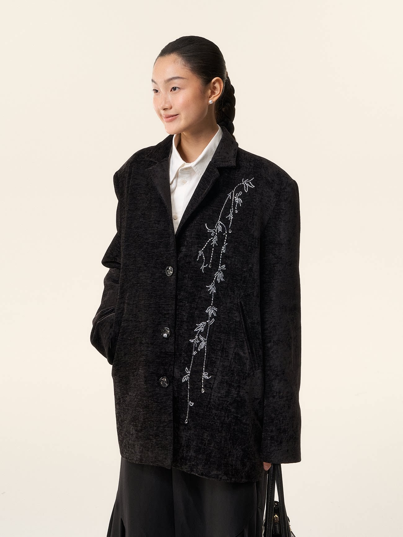LOUMUTAKU Floral Handmade Beaded Velvet Blazer