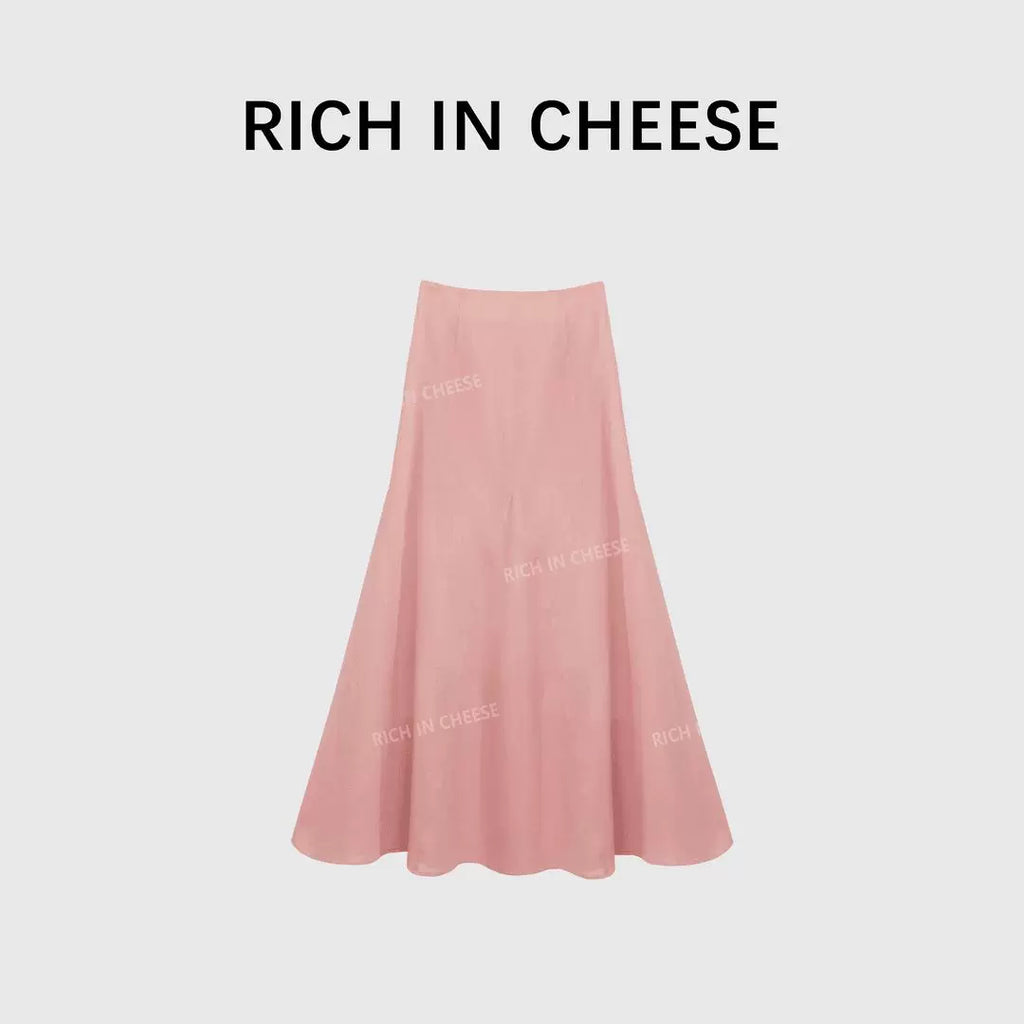 RICH IN CHEESE Slim-fit U-neck Minimalist Skirt Set
