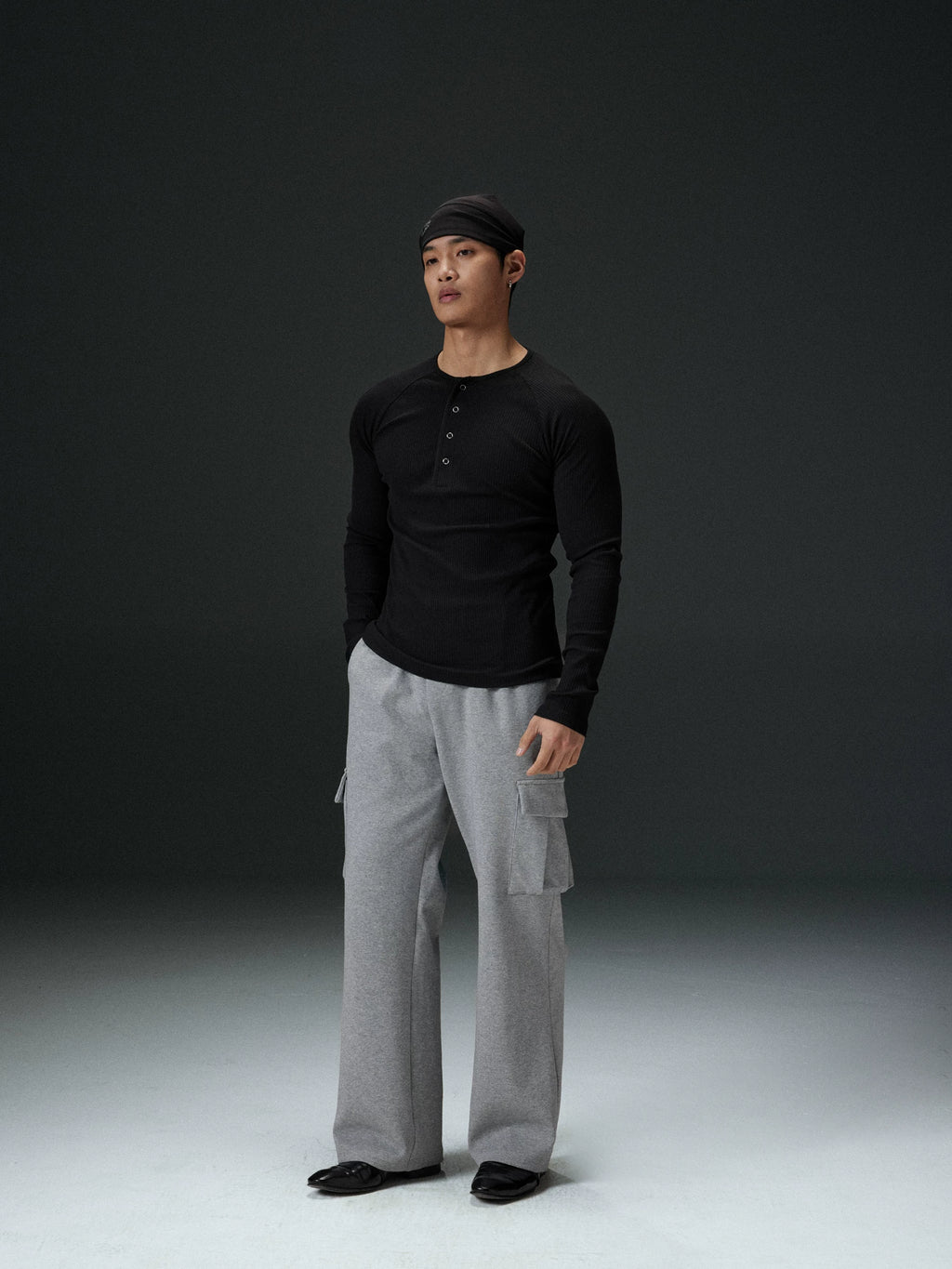 AFTERGLOW Slim Fit High Elastic Bottom Long Sleeve
