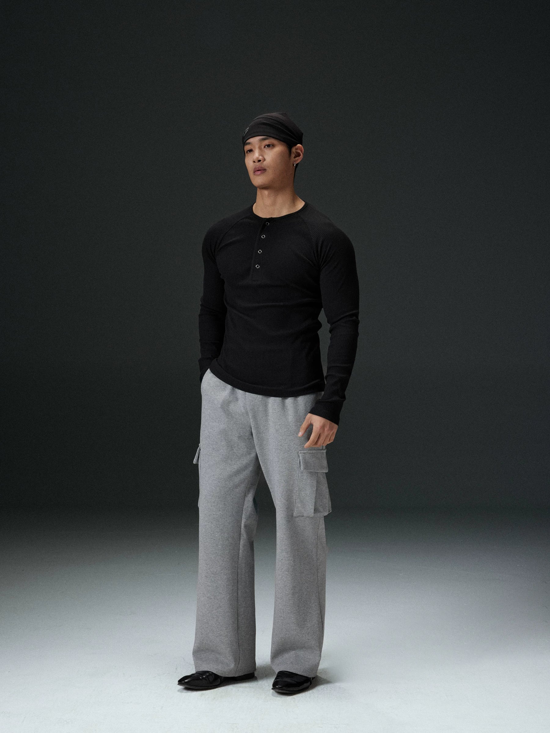 AFTERGLOW Slim Fit High Elastic Bottom Long Sleeve