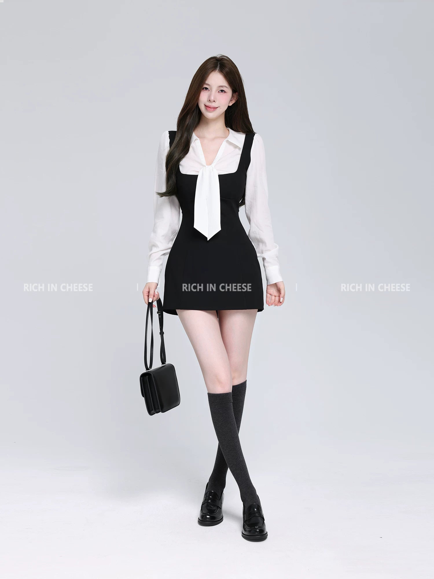 RICH IN CHEESE ACADEMY COLOR CONTRACT Splicing Bow Waist Dress