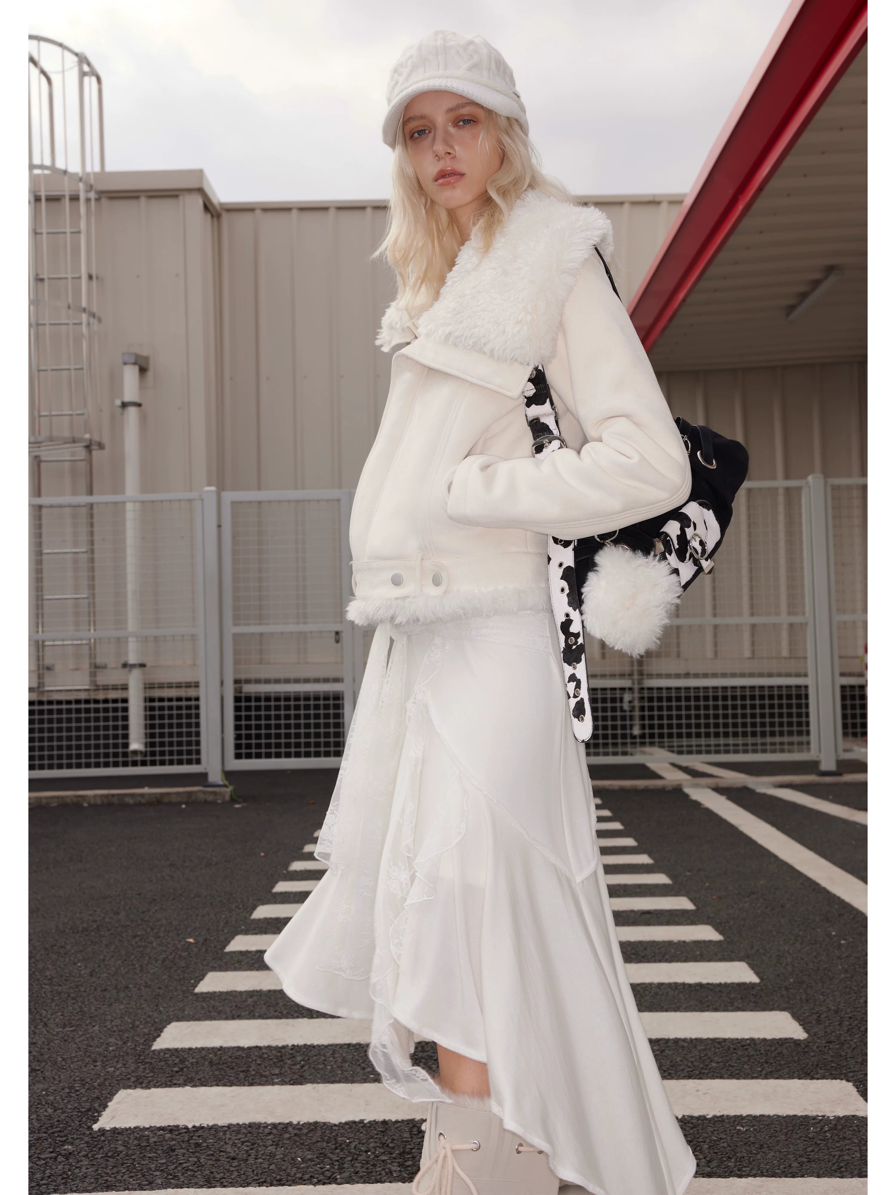 2th Desire Asymmetrical Plush Lapel Plush Thickened Short Jacket