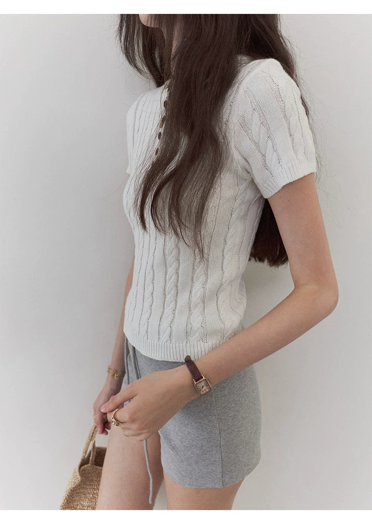 VOOE Slim and Thin Twist Casual Tee