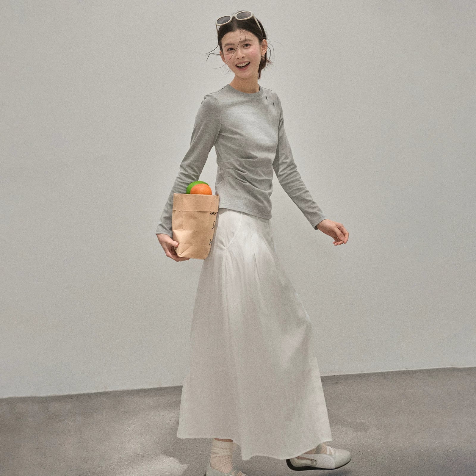 XUJING Pleated Front Shoulder Slim and Thin Tee
