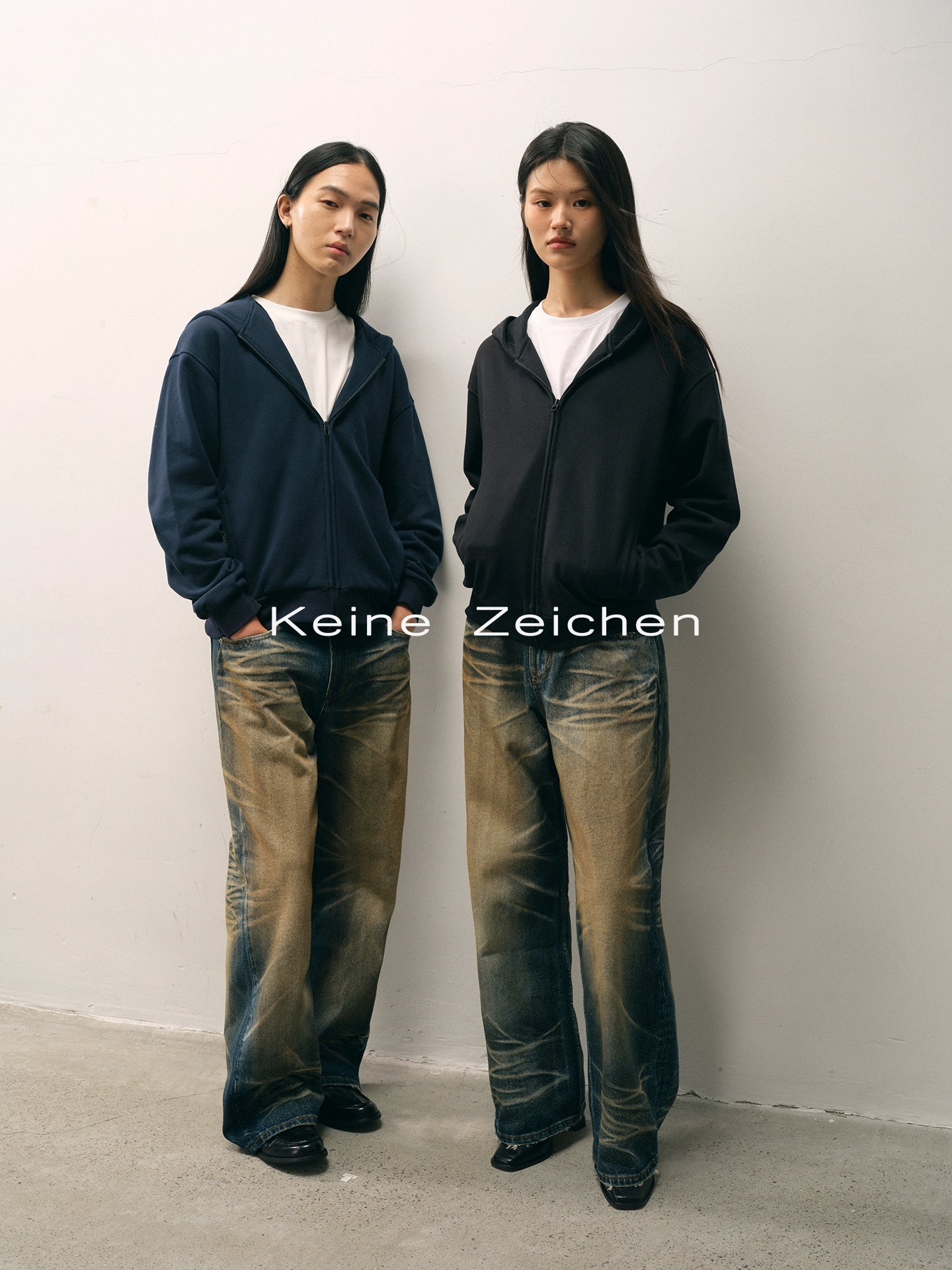 NO LOGO Lazy Loose Abraded Hooded Zipper Sweater