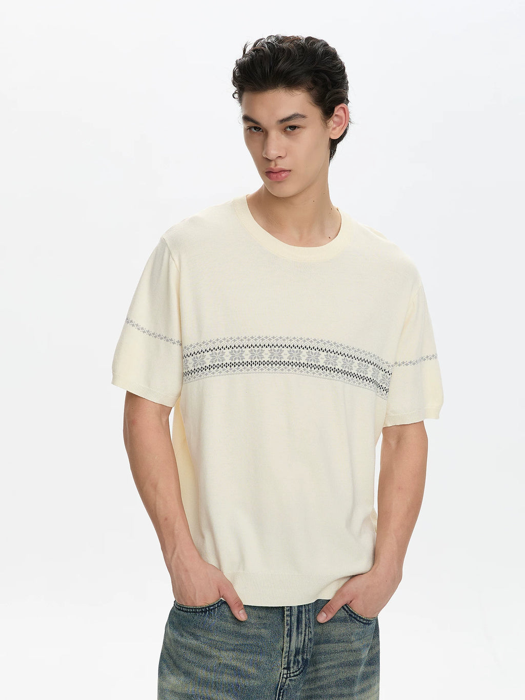 A PUEE Retro Loose and Versatile Knitted Tee