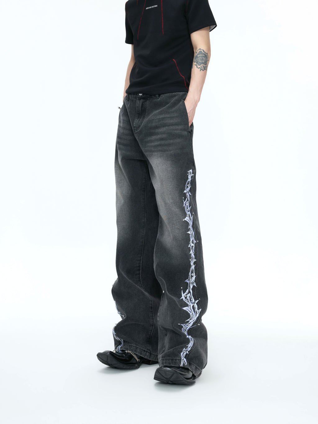 ArguECulturE Embroidered Straight-leg Loose Jeans