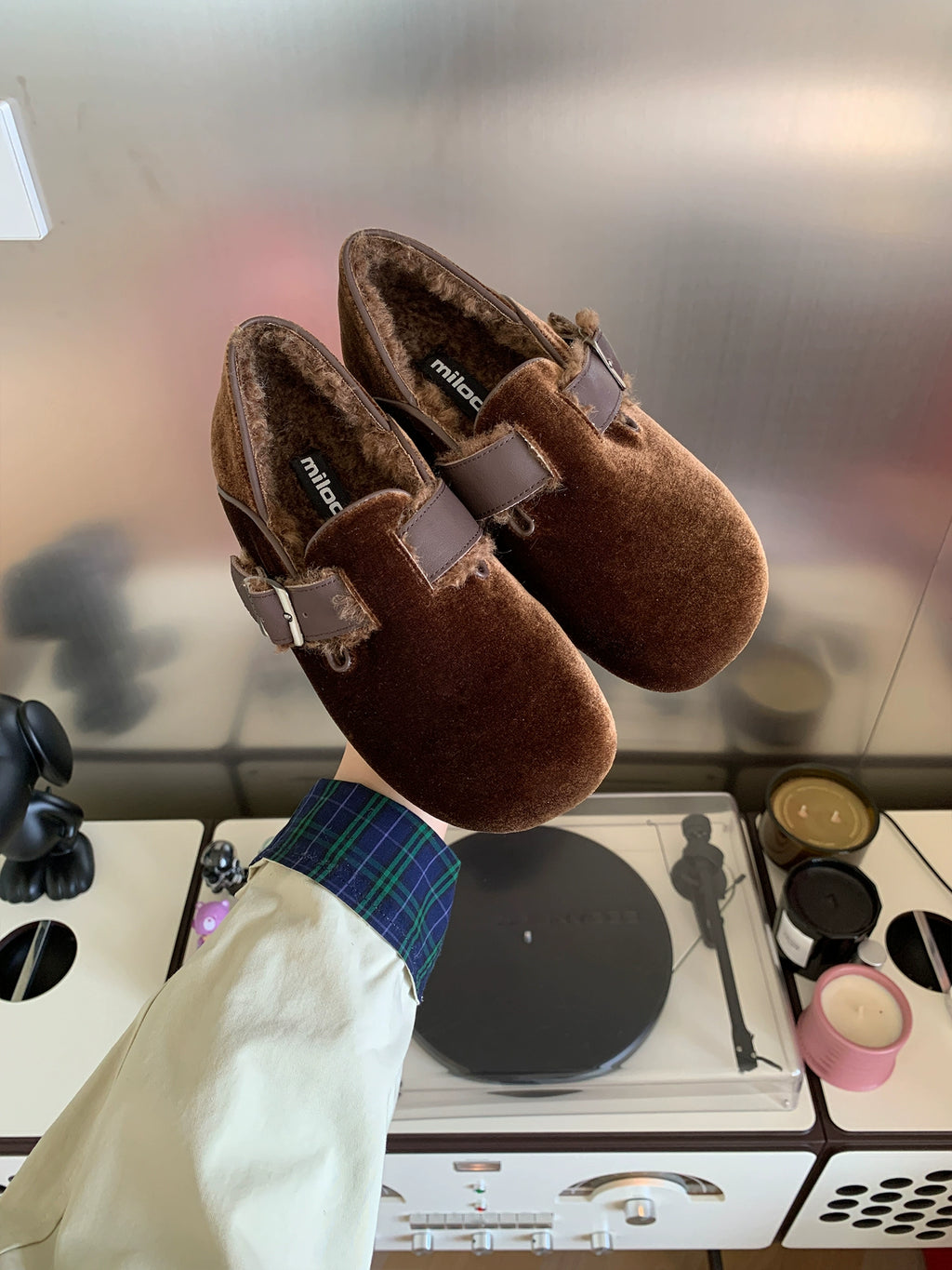 Milooey Retro Flat Leather Plush Shoes
