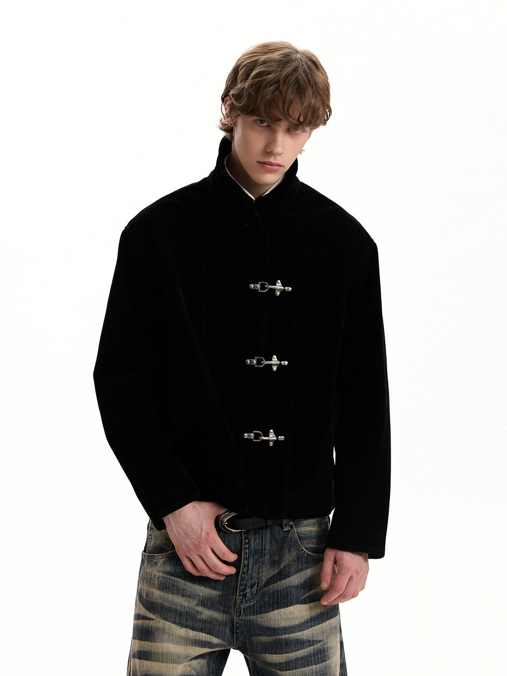 A PUEE Vintage Silhouette Short Suede Jacket