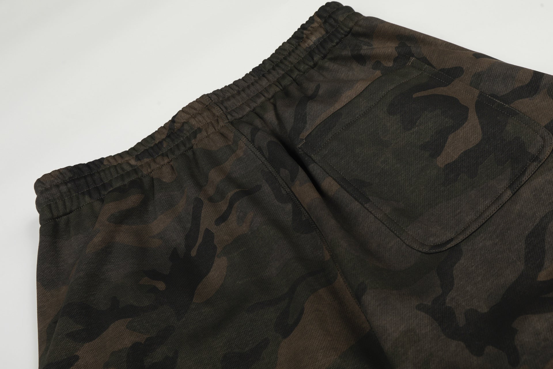 11KN Retro Camouflage Wide-leg Tooling Slacks
