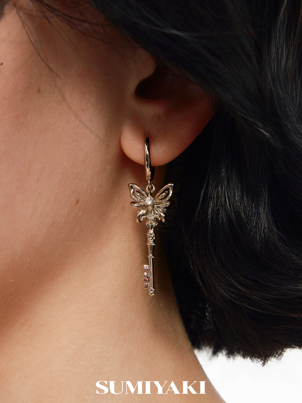 SUMIYAKI Three-dimensional Butterfly Key Temperament Earrings