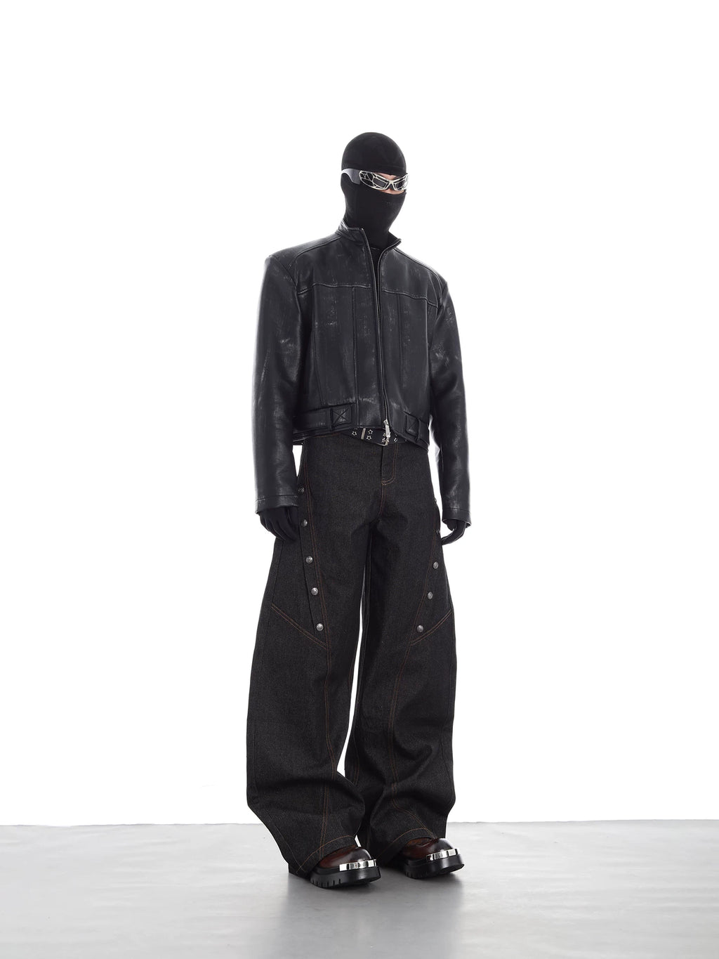 NUndeFineD Straight Skinny Metal Button Wide Leg Jeans