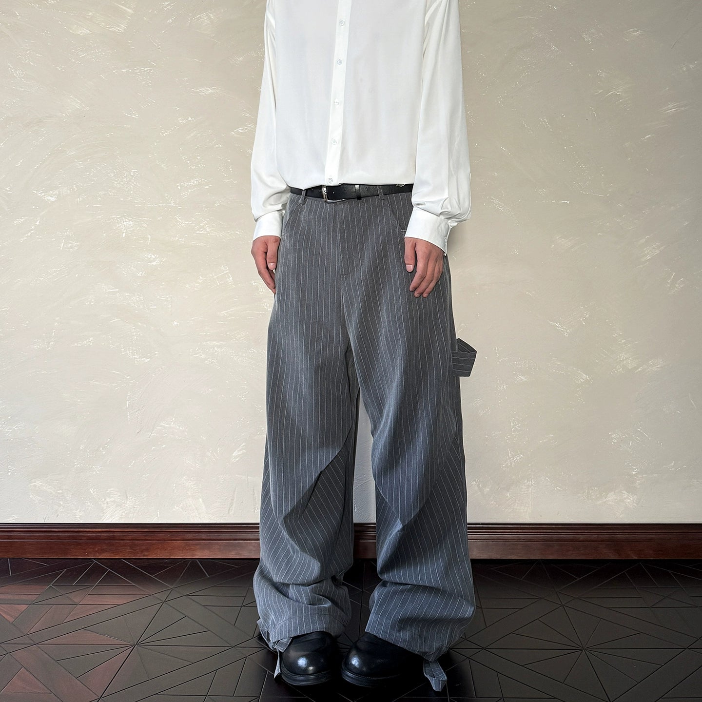 A PUEE Vertical Striped Pleated Slacks