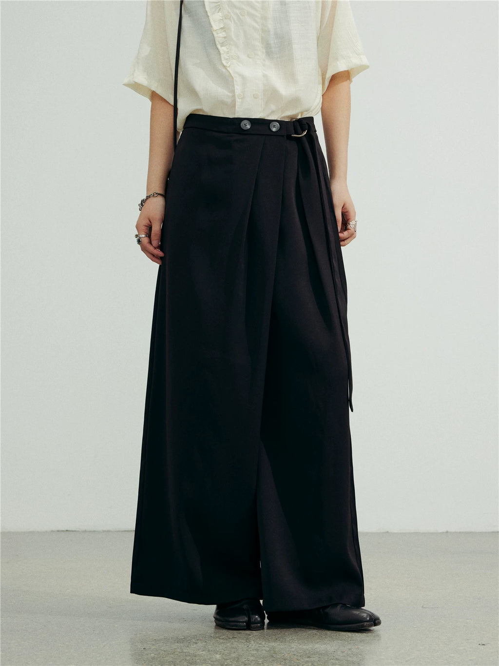 SUNYVONNE Irregular Diagonal Button, High-waisted Lace-up Casual Suit Pants