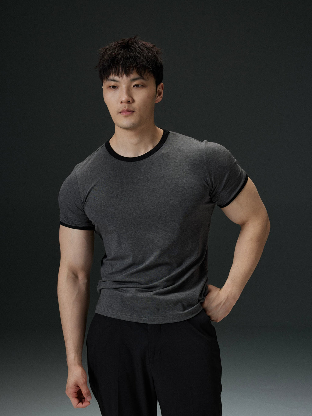AFTERGLOW Contrast Rib Slim Commuter TEE