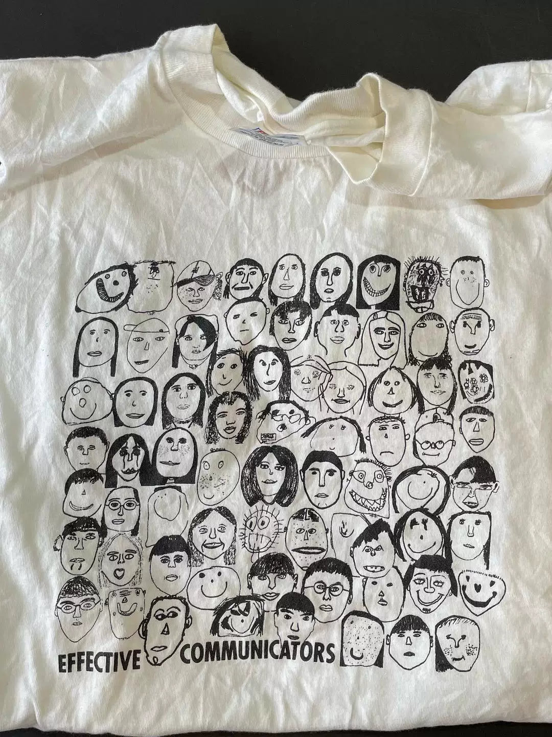 Wang Youbing Retro Hand-painted Fun Face Group Portrait Tee