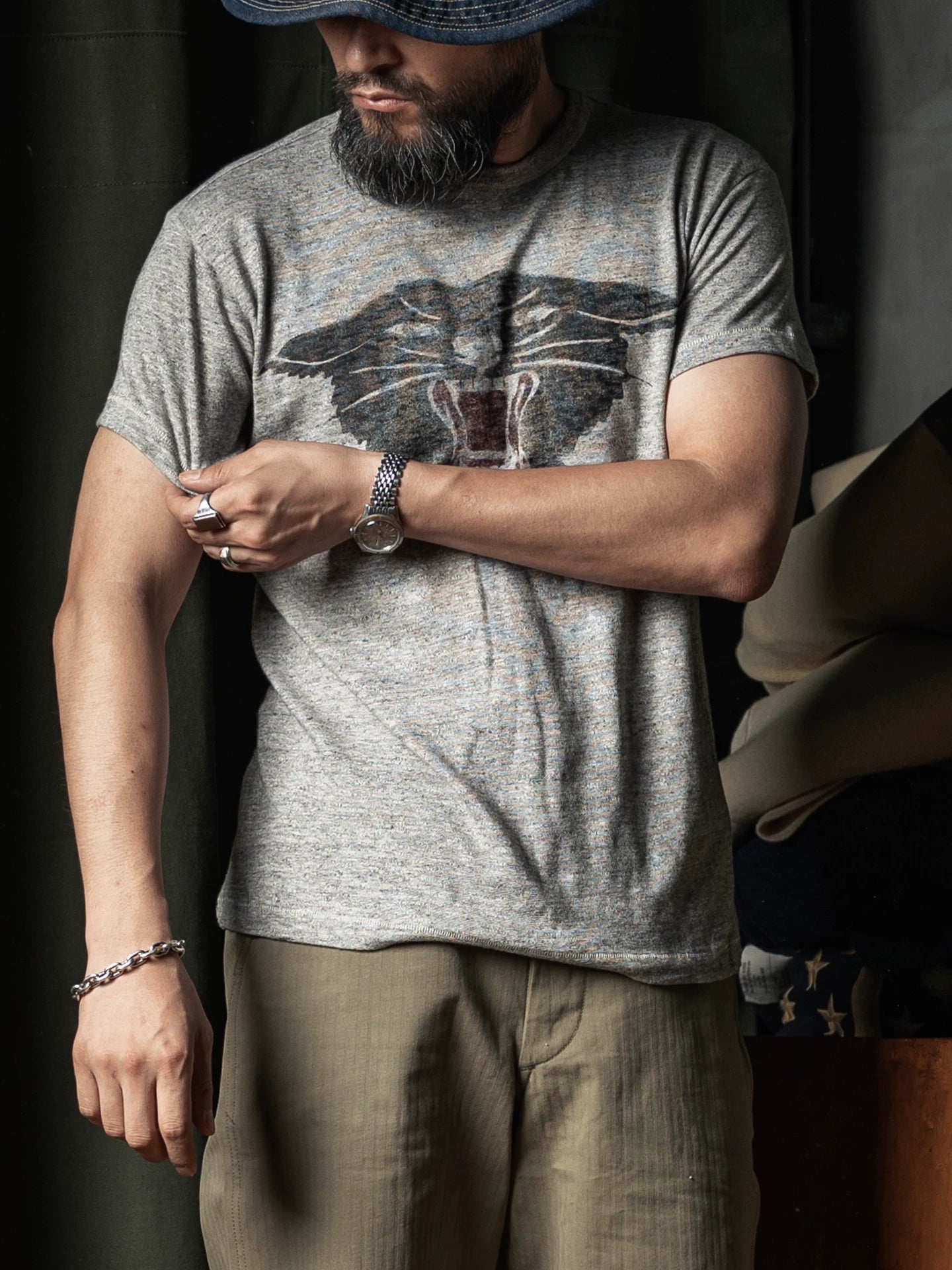 BRONSON Breathable Casual Versatile Tee